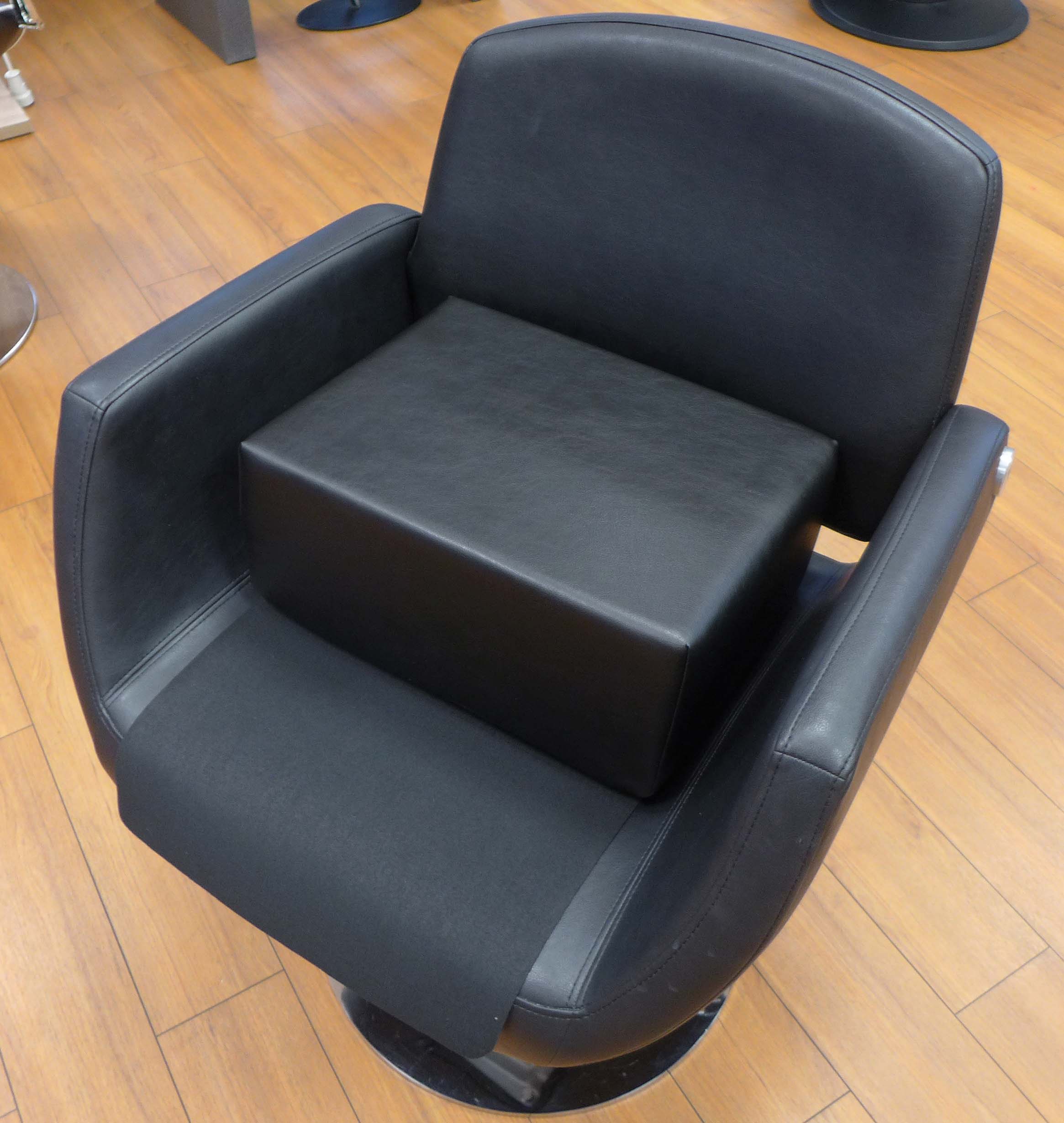 Friseurzubehoer Kindersitz Kid Schwarz Salon